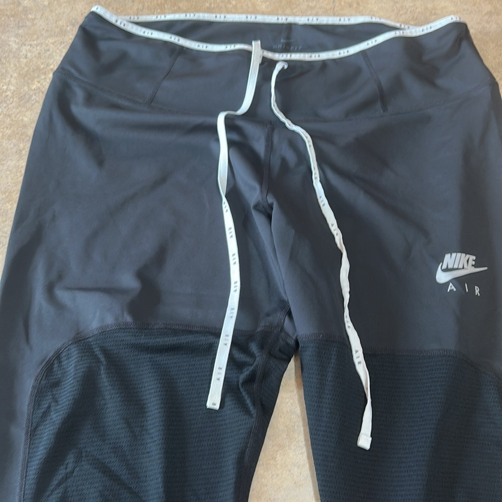 Women’s Nike leggings size 2X - Picture 3 of 7